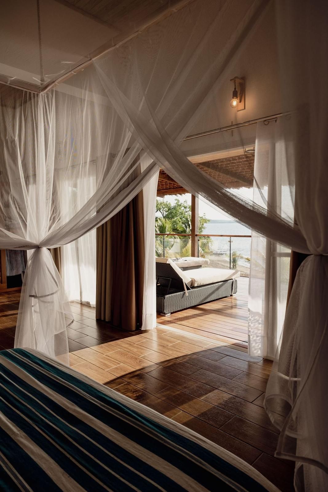 Sea View Lodge